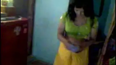 Patli Hd Porn - Patli Kamar Gori Bhabi Kee Xxx Video Hindi Me