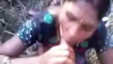 Xxx Indian Vileage Girl Gurup Sex In Khrt - Haryanna Village Girl Roshani Fucking In Khet By Mohan - Indian Porn Tube  Video