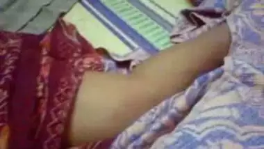 Voyeur video of Tamil wife sleeping in her night dress captured