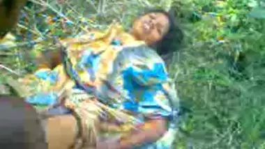 Forest Adivasi Man Fucks Mature Lady - Indian Porn Tube Video