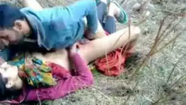 Kashmiri Village Girl Outdoor Sex With Neighbor - Indian Porn Tube Video