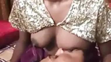 Milk Leakage Porn Aunty - Indian Village Women Milk Breast Feeding Youtube Sex Videos