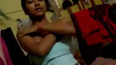 Hostel Girls Shows Hot To Other Girls - Indian Porn Tube Video