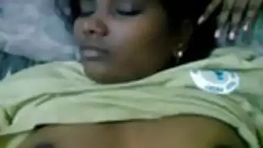 Indian Pussy Biting - Indian Girl Pussy Bite Guy