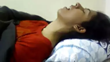 Hd Very Hot Indian Sleeping Girl Fucking Creaming With Hindi Audio - Indian Girl Having Orgasm Nice Expression Non Nude - Indian Porn Tube Video
