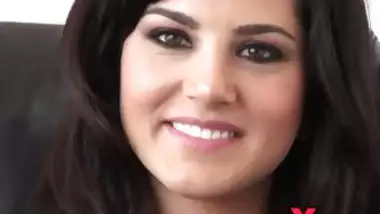 Sunny Leone Blood Out Crying Video - Woodman Casting Sunny Leone - Indian Porn Tube Video