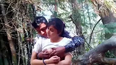 Chhapra Sex Video - Hd Outdoor Teen Indian Porn Gone Viral - Indian Porn Tube Video