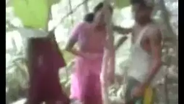 Xxxxxxxxx Bangli Desi Video Jangal Memangal - Jungle Mein Mangal With The Village Aunty - Indian Porn Tube Video