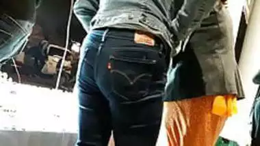 Hindi Jins Xxx - Desi Girl Tight Jeans Ass - Indian Porn Tube Video