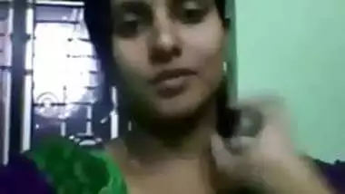 Keralala Chechimarude Sex - Kerala Chechi Showing Big Boobs - Indian Porn Tube Video
