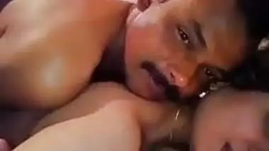 Angreji Xxx Video 2017 - Happy New Year Sex Desi Couple - Indian Porn Tube Video