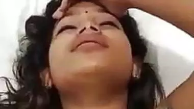 Indian Orgasm Porn - Beautiful Indian Woman Having Orgasm - Indian Porn Tube Video