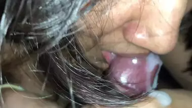 380px x 214px - Sexiest Indian Lady Closeup Cock Sucking With Sperm In Mouth - Indian Porn  Tube Video
