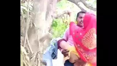 Sex Jangal Vidio - Desi Couple Sex In Jangal - Indian Porn Tube Video
