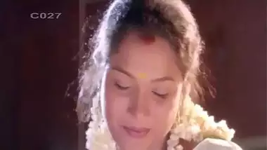 South Indian Romantic Spicy Scenes Telugu Midnight Masala Hot Movies 9 -  Indian Porn Tube Video