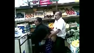 Big Boobs Shopkeeper Porn - Boob Grab And Fuck In Fruit Shop - Indian Porn Tube Video