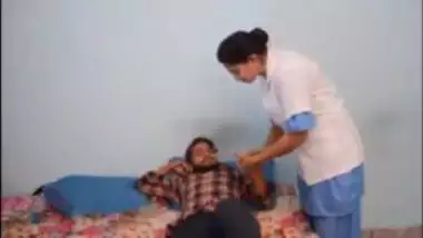 Telugu Doctor And Patient Six Videos Com - Desi Lady Doctor Sex With Young Patient In Clinic - Indian Porn Tube Video