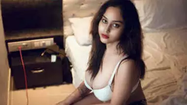 380px x 214px - Shinjini Chakrabarty Bj Video Part 2 - Indian Porn Tube Video