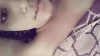 Nathniwali Sex Hd - Pussy Rubbing Inside Saree