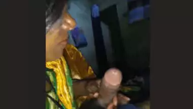 Real Desi Hijra Blowjob And Sex