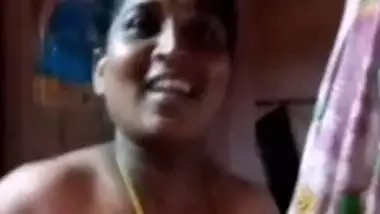 Coimbatore Aunty Fuck Videos - Coimbatore Tamil Wife Caught Showing Nude By Lover - Indian Porn Tube Video