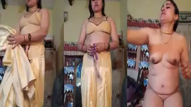 Hindi Audio X Bf Local Dehati Aurat Ke Saath Saath Saal Saal Ki Budhi Aurat  Chahiye