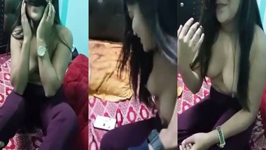 Innocent Teen Exposed - Topless Shy Indian Girl Exposed By Her Bf Mms - Indian Porn Tube Video