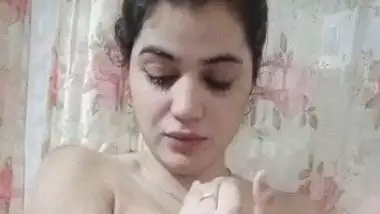 Salwar Kameez Stripping Super Hot Punjabi Bhabhi - Indian Porn Tube Video