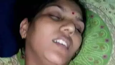 380px x 214px - Tamil Aunty Hairy Pussy And Hairy Armpits Sex Video