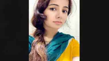 Pakistani Unsceen Sex Mms - Pakistani Beautiful Actress Rabipirzada Leaked Video - Indian Porn Tube  Video