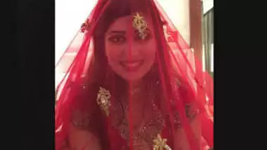 Fatma gorgeous paki bride nude pics and videos part 1