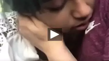 Car Cry Mms - Indian Girl Crying With Pain In Car