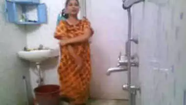 Ladies Hostel Bathroom Vdo - Indian Porn Tube Video