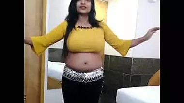 380px x 214px - Haryanvi Girl Sapna Choudhary Dance Hot Video Sexy Dance Parties Program  Video Facebook
