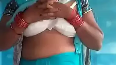 Desi Hot Indian Aunty Fucking - Indian Porn Tube Video