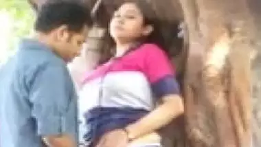 New Chudai Seel Momdon - Desi Girl Madam Sex Crying In Pain Pehli Bar Chudai Or Seal Tod Sex Village  Devar