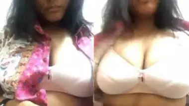Bf Sandhu Hazaar 18 Ki - Nepali Girl Showing Boobs - Indian Porn Tube Video