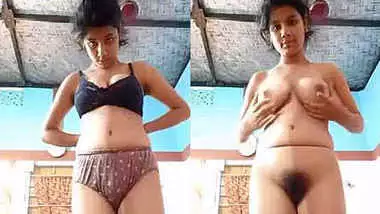 380px x 214px - Indian Girl Hot Expression Fingering