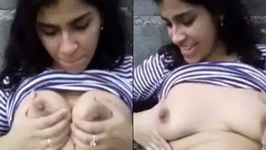 Breezares - Fingering Punjabi Girl Outdoor - Indian Porn Tube Video