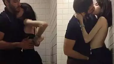 Toilet Xxx Bf - Cute Marina Fraga Fucking By Her Boyfriend In Public Toilet - Indian Porn  Tube Video