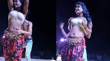 380px x 214px - Sexy Stage Dance Boob Tit Squeezing - Indian Porn Tube Video
