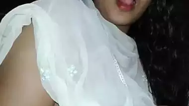 Beautiful Punjabi Wife Made To Show Boobs By Her Hubby On Skype For Her  Swinger Friend - Indian Porn Tube Video