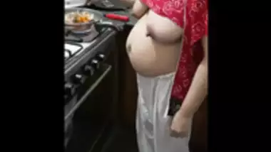 Xxx Bihari Pregnant Video - Pregnant Bhabhi In Kitchen - Indian Porn Tube Video