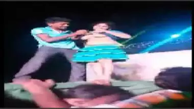 380px x 214px - Hindi Tamil Kannada Telugu Sex Dance Aunty Back
