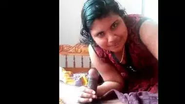 Sex Video Bhabhi Umar 30 Bhanja Umar 18 - Muslim Maid Ne Black Lund Suck Kiya - Indian Porn Tube Video