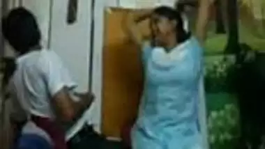 Xxx Director Ka Kurta - Tamil Girl In Salwar Kurta Enjoys Chudai With Neighbor - Indian Porn Tube  Video