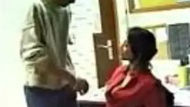 Kamasutra Xxxbf Vidio - Indian Kamasutra Sex Masti Of Desi Beautiful Office Girl - Indian Porn Tube  Video