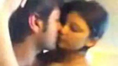 Indian Kiss Mms - Delhi University Indian College Girl Kissing And Blowjob Mms - Indian Porn  Tube Video