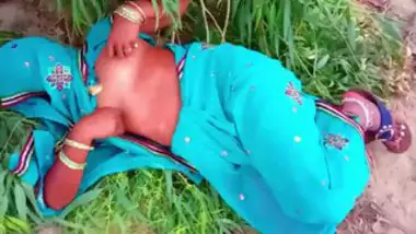 Tamilnadu Saree Aunty Sex In Outdoor