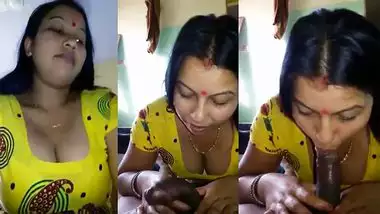 Xxx Clip Desi Punjabi Bhabhi In Yellow Salwar Suit Blowjob - Indian Porn  Tube Video